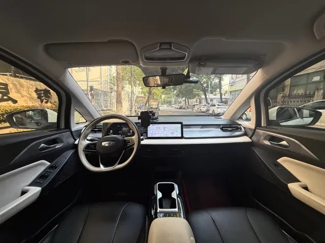Geely Geometry E Firefly — Фото автомобиля 7