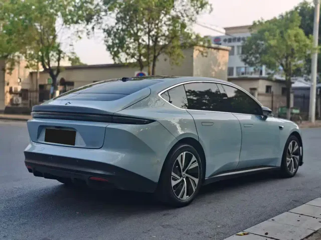 Nio ET5 — Фото автомобиля 11
