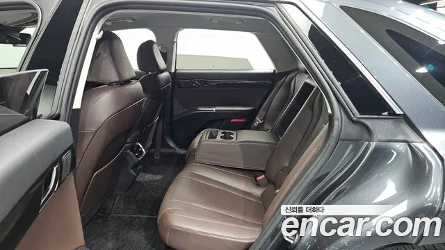Hyundai Grandeur GN7 — Фото автомобиля 18