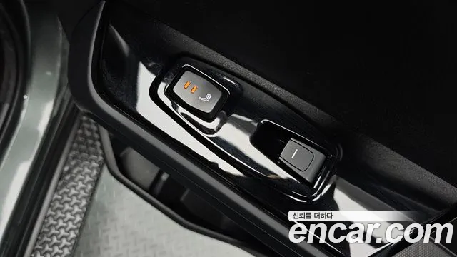 KG_Mobility_Ssangyong Torres Torres Бензин 1.5 2WD — Фото автомобиля 17