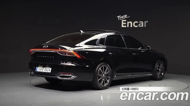 Hyundai Grandeur Новый Grandeur IG — Фото автомобиля 2