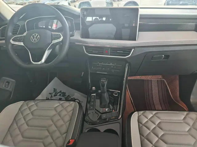Volkswagen Tayron — Фото автомобиля 8
