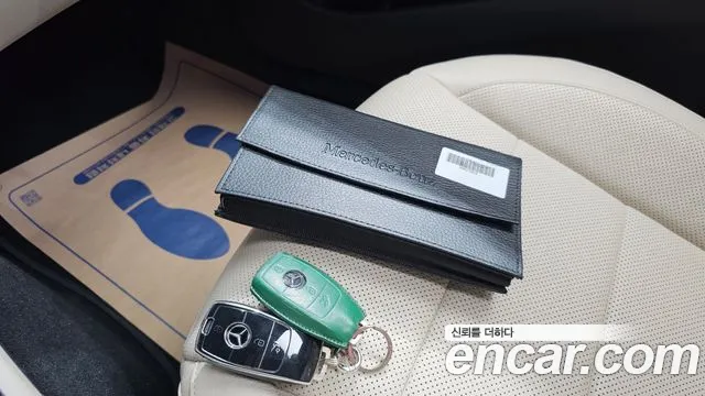 Mercedes-Benz E-Class E-класс W213 E350 4MATIC Exclusive — Фото автомобиля 14