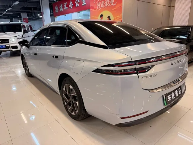 GAC Aion S Plus — Фото автомобиля 13