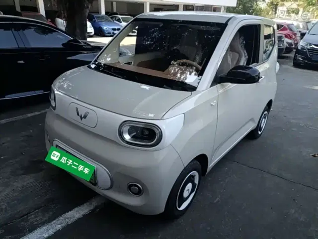 Фотография автомобиля — Wuling Hongguang Mini EV