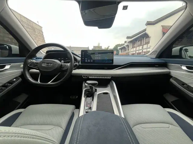 Geely Xingrui — Фото автомобиля 16