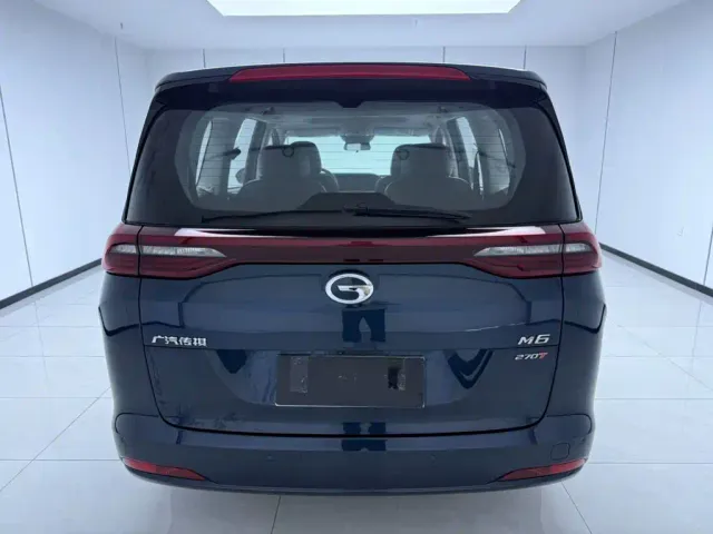GAC Trumpchi M6 — Фото автомобиля 5