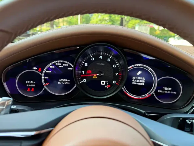 Porsche Panamera — Фото автомобиля 5
