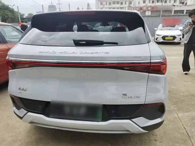 BYD Yuan PLUS — Фото автомобиля 5