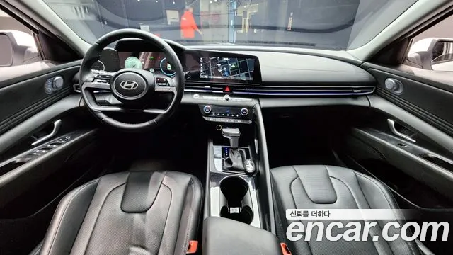 Hyundai AVANTE Новый Avante (CN7) — Фото автомобиля 7
