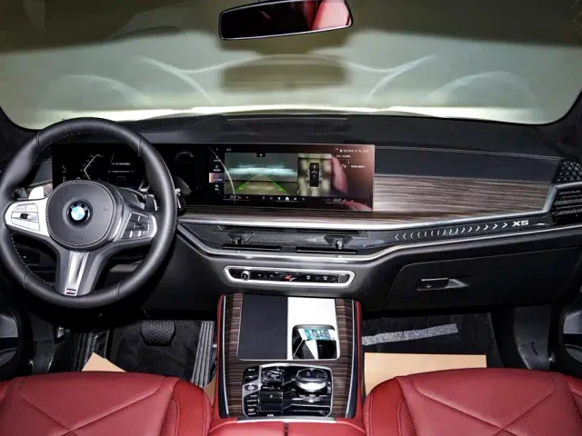BMW BMW X5 2023 xDrive 40Li M Sport Black Night Package — Фото автомобиля 13