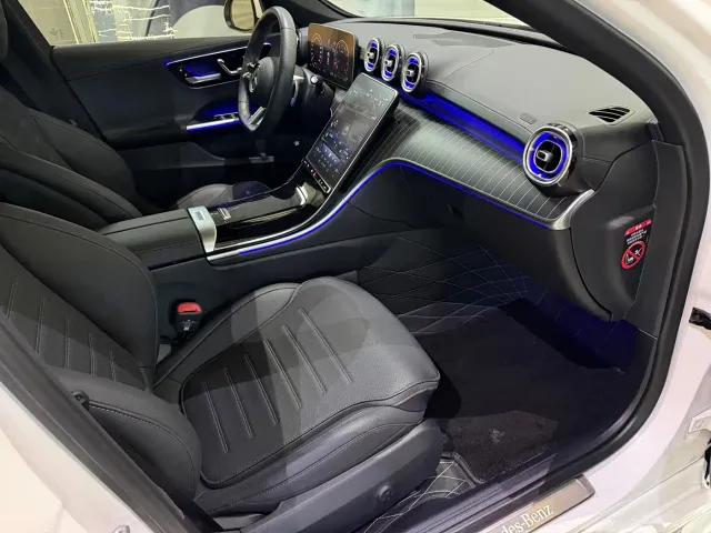 Mercedes-Benz C-Class — Фото автомобиля 13