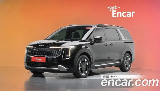Фотография автомобиля — Kia Carnival Generation 4