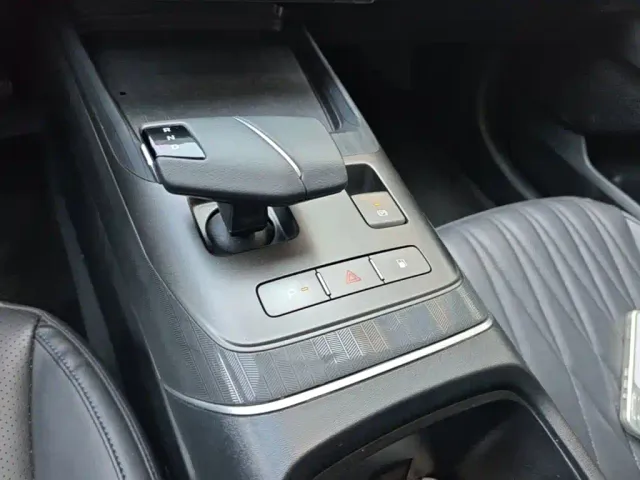 Changan Qiyuan A05 — Фото автомобиля 13