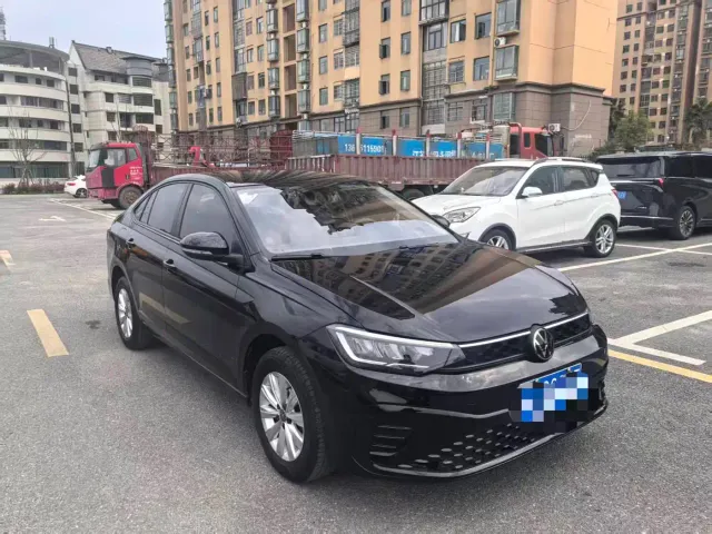 Volkswagen Lavida — Фото автомобиля 2