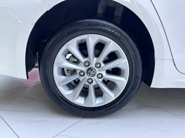 Toyota Corolla — Фото автомобиля 18