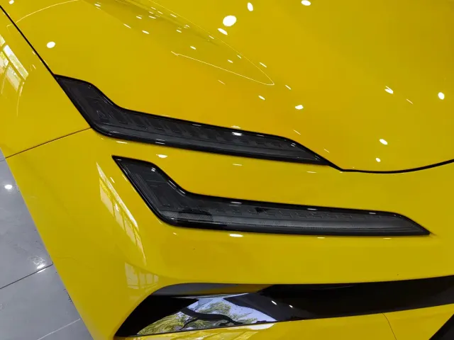 Lotus Emeya — Фото автомобиля 6