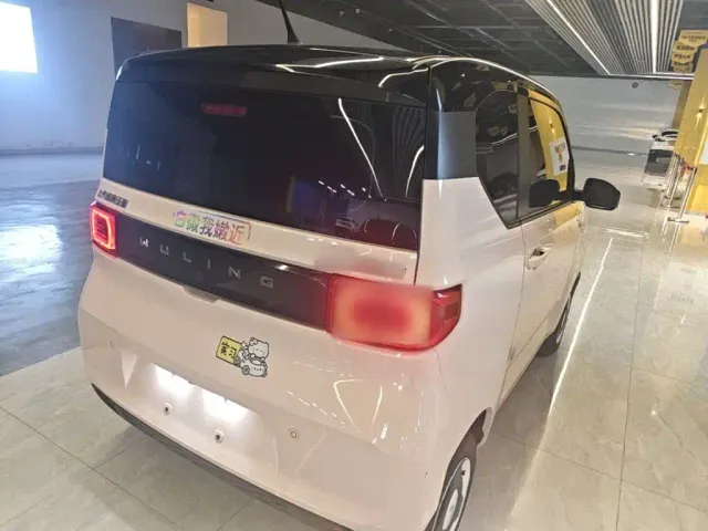 Wuling Hongguang Mini EV — Фото автомобиля 6