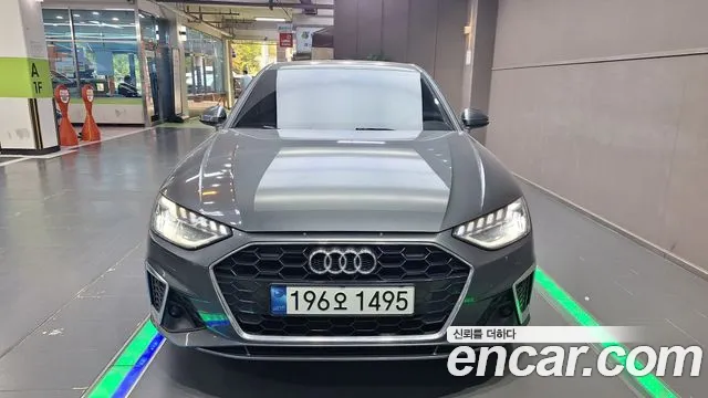 Фотография автомобиля — Audi A4 B9