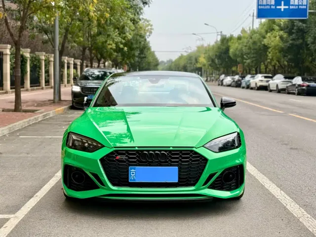 Фотография автомобиля — Audi RS 5