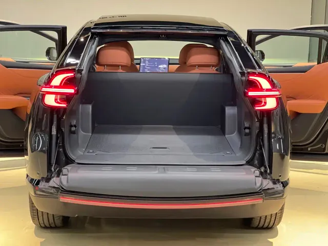 Changan Qiyuan E07 — Фото автомобиля 21