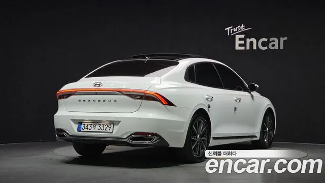 Hyundai Grandeur New — Фото автомобиля 2