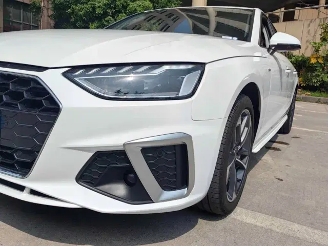 Audi A4L — Фото автомобиля 4