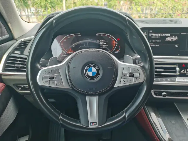 BMW X5 — Фото автомобиля 13