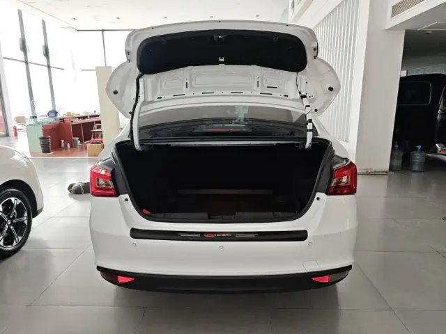 Chery Arrizo 5 — Фото автомобиля 18