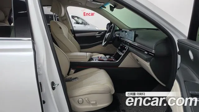 Genesis GV80 — Фото автомобиля 16