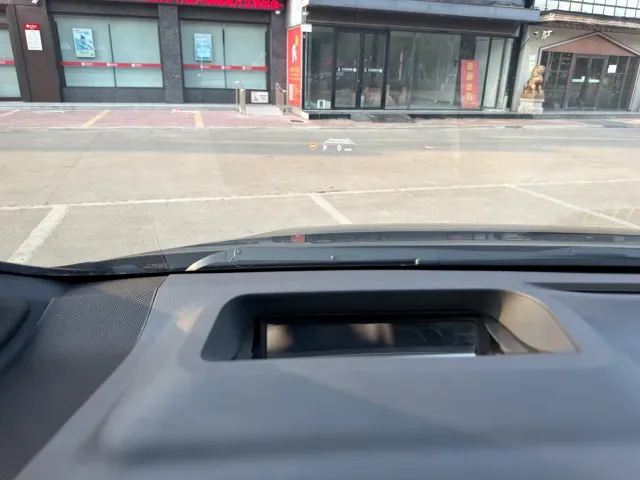 Toyota Vellfire — Фото автомобиля 10