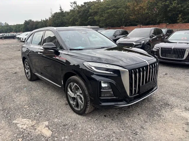 Hongqi HS3 PHEV — Фото автомобиля 3