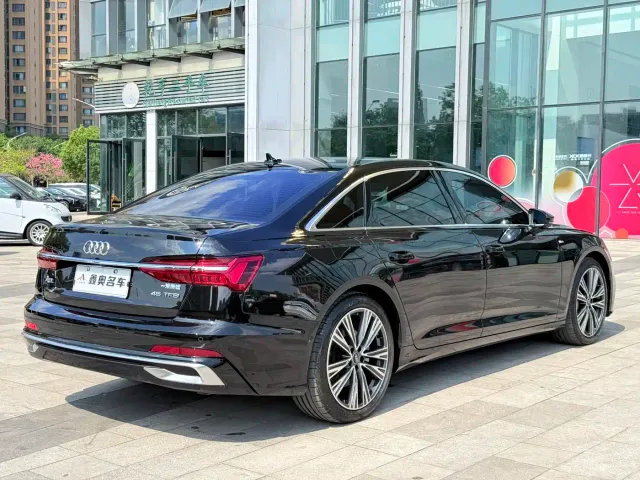 Audi A6L — Фото автомобиля 7