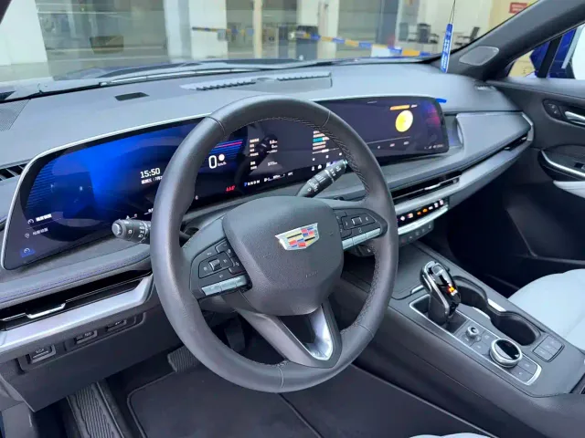 Cadillac XT4 — Фото автомобиля 7