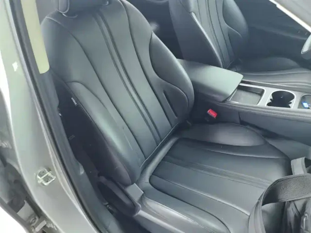 Roewe D7 — Фото автомобиля 24