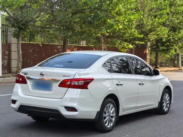 Nissan Sylphy — Фото автомобиля 10