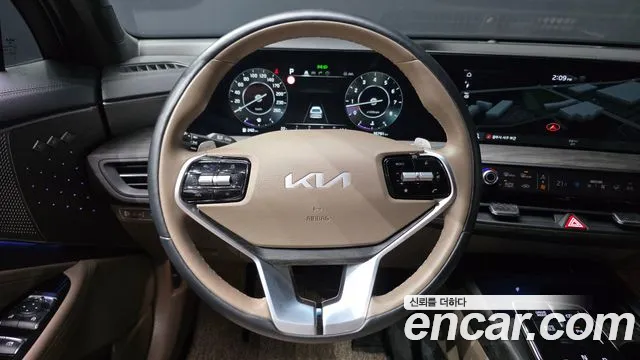 Kia K8 — Фото автомобиля 20