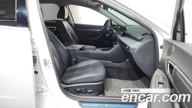 Hyundai Sonata Sonata Edge(DN8) 2.0 LPG(Для проката) — Фото автомобиля 7