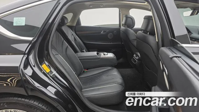 Genesis G80 RG3 — Фото автомобиля 12
