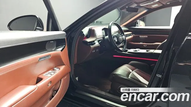 Genesis G90 Бензин 3.5 турбо AWD — Фото автомобиля 10