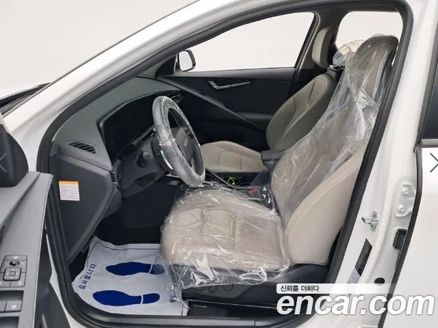 Kia Niro The All New Niro Signature — Фото автомобиля 11