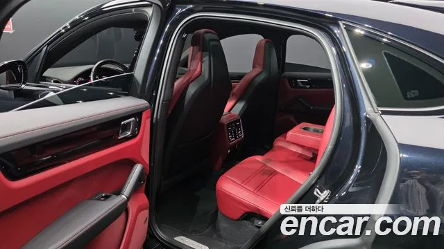 Porsche Cayenne PO536 — Фото автомобиля 16
