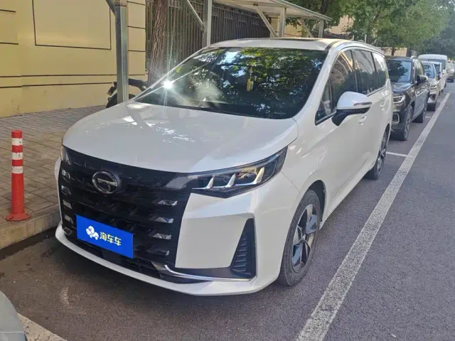 Фотография автомобиля — GAC Trumpchi M6