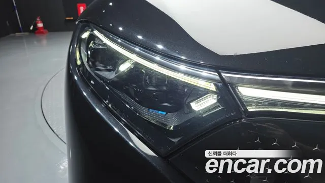Mercedes-Benz EQS — Фото автомобиля 21