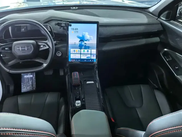Geely Boyue 2024 1.5TD Soaring Dragon Edition — Фото автомобиля 10