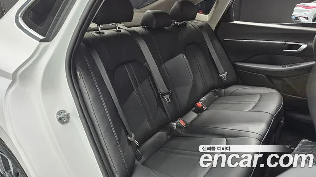 Hyundai Sonata — Фото автомобиля 17