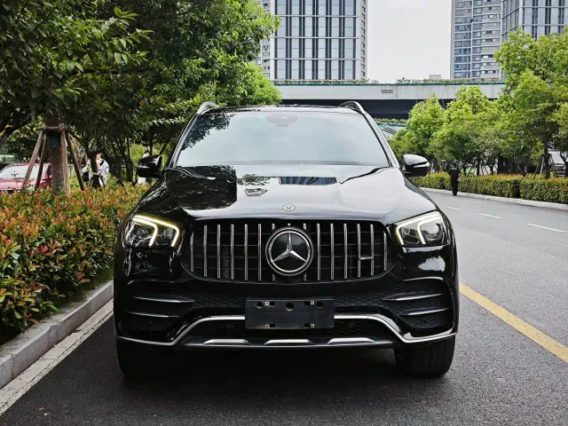 Mercedes-Benz GLE-Class AMG — Фото автомобиля 2