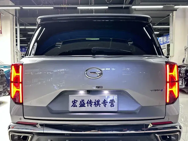 GAC Trumpchi GS8 — Фото автомобиля 8
