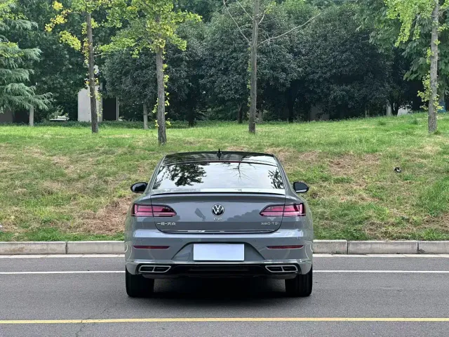 Volkswagen CC — Фото автомобиля 8