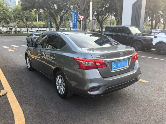 Nissan Sylphy — Фото автомобиля 7